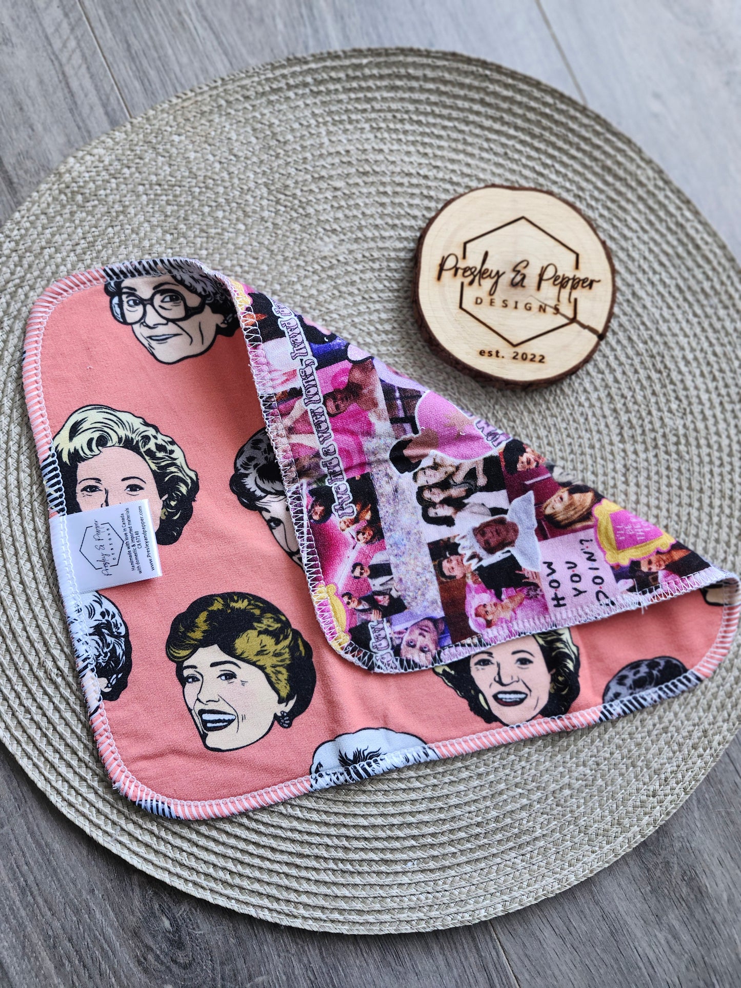 One size bamboo trim fit trifold