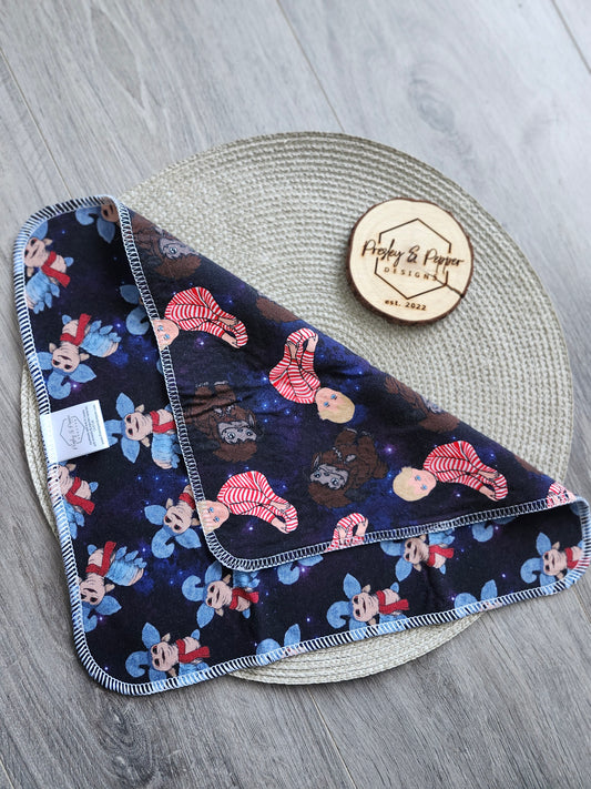 One size bamboo trim fit trifold