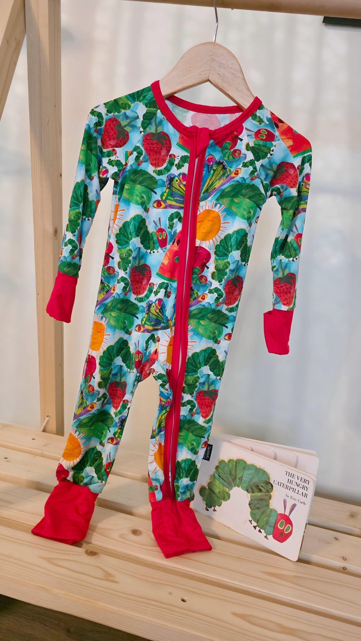 Hungry caterpillar zippy